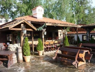 Ресторант във Велинград | Родопско село